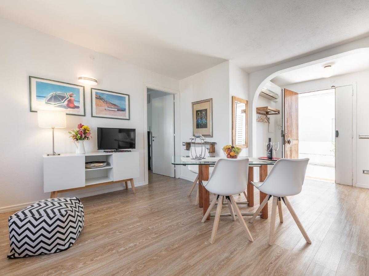 Casa Alla Marina Del Porto Di Cagliari Lägenhet Exteriör bild